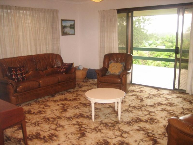 7 YENGARIE WAY, Ocean Shores NSW 2483