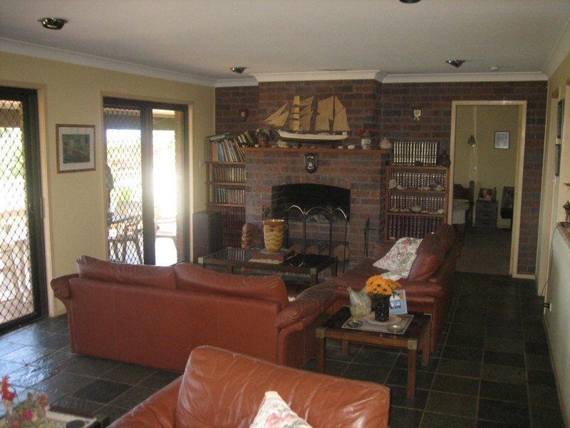 3 NAPELLE COURT, Ocean Shores NSW 2483