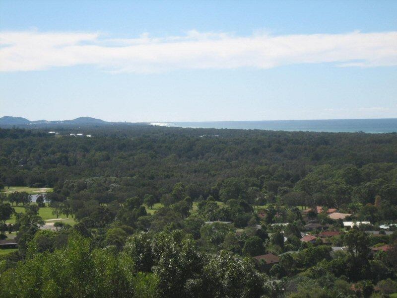 22 Tongarra Drive, Ocean Shores NSW 2483