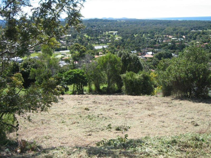 22 Tongarra Drive, Ocean Shores NSW 2483