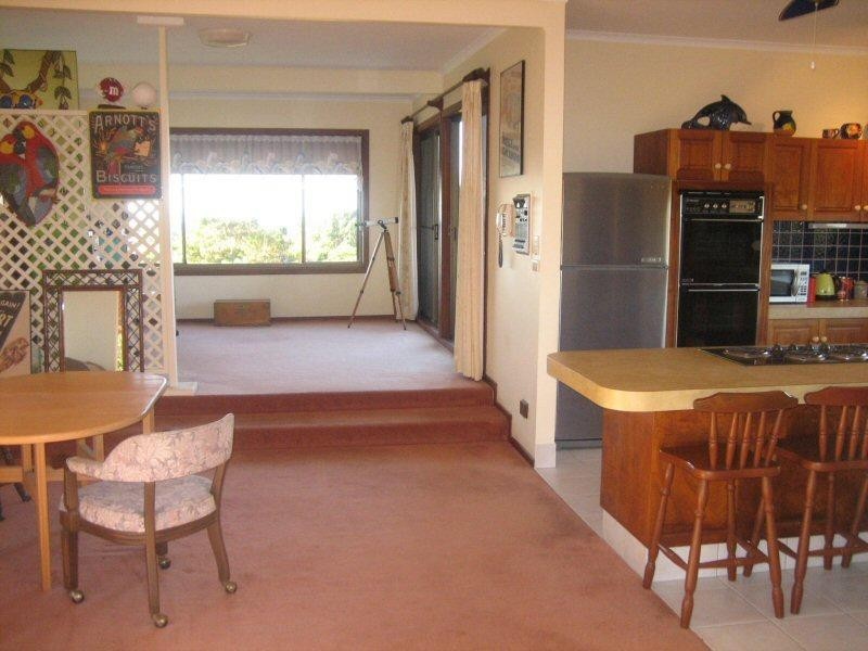 34 Warrambool Road, Ocean Shores NSW 2483