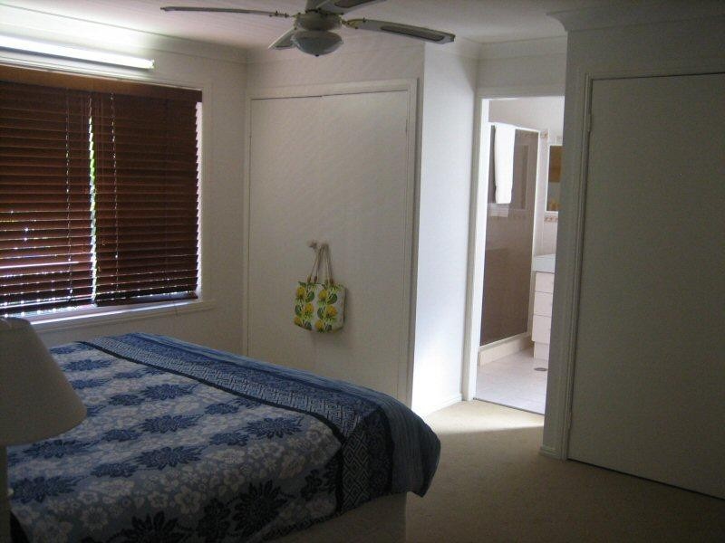 9 North Head Road, New Brighton NSW 2483