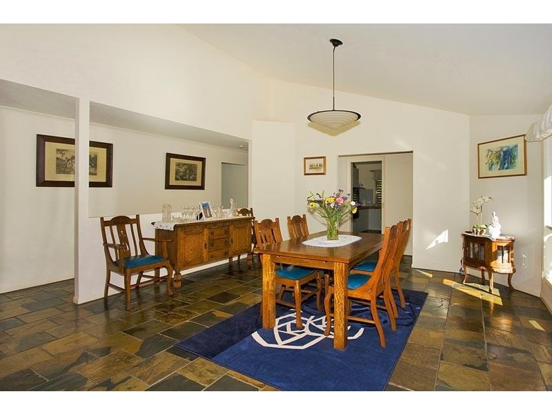 19 Berrimbillah Court, Ocean Shores NSW 2483