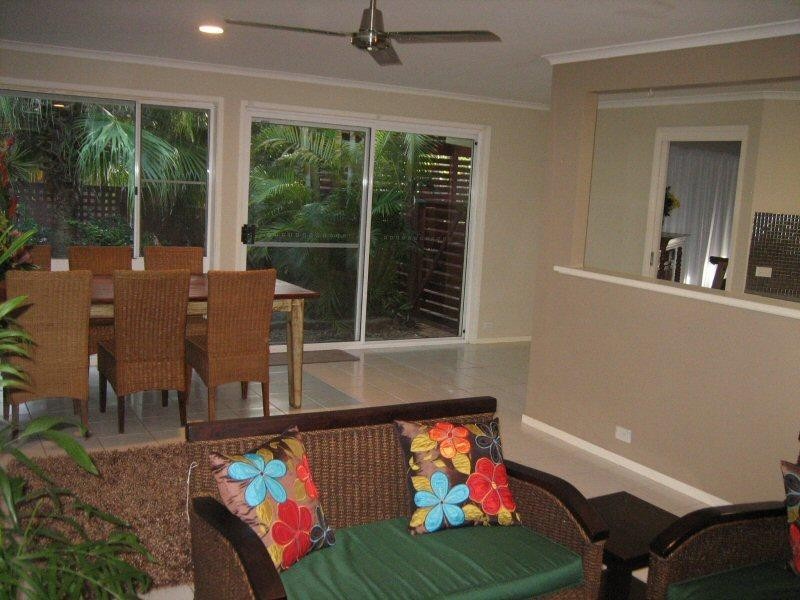 23 Wirree Drive, Ocean Shores NSW 2483