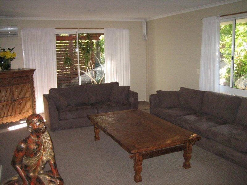 23 Wirree Drive, Ocean Shores NSW 2483