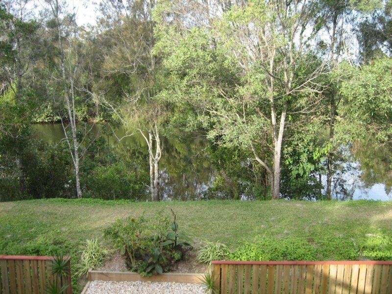 5 ELIZABETH AVENUE, South Golden Beach NSW 2483