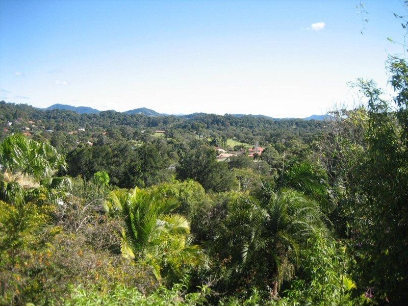 13 Bulgoon Crescent, Ocean Shores NSW 2483