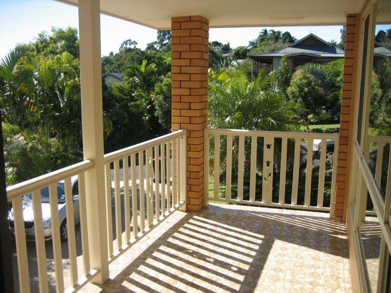 13 Bulgoon Crescent, Ocean Shores NSW 2483