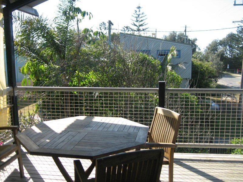 1 Beach Avenue, South Golden Beach NSW 2483