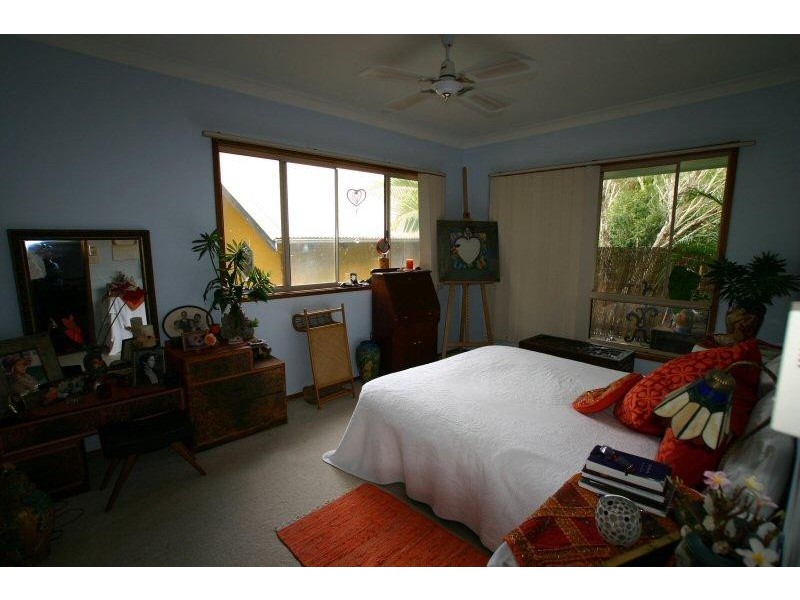 14 North Head Road, New Brighton NSW 2483