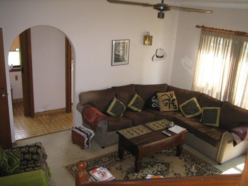 42 Yamble Drive, Ocean Shores NSW 2483