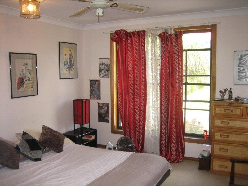 42 Yamble Drive, Ocean Shores NSW 2483