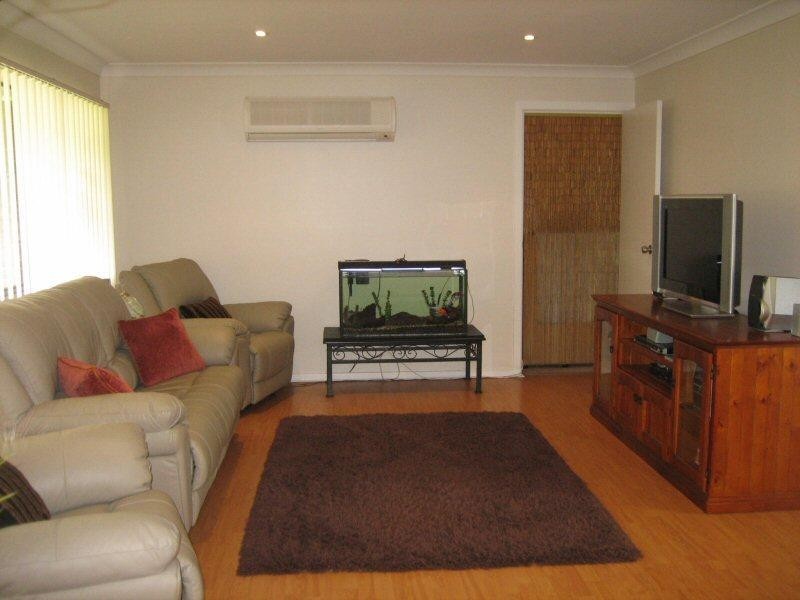 30 Bulgoon Crescent, Ocean Shores NSW 2483