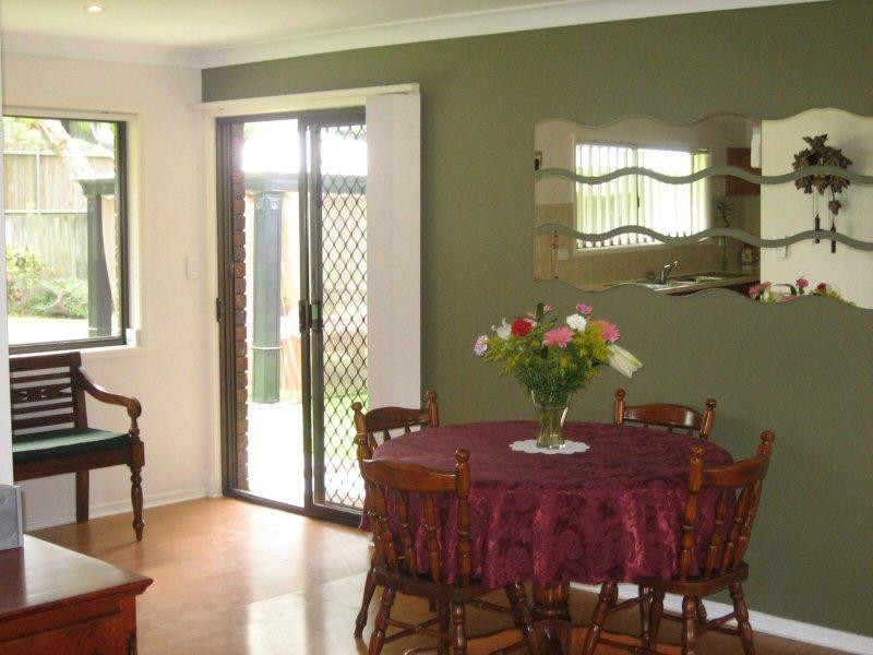 30 Bulgoon Crescent, Ocean Shores NSW 2483