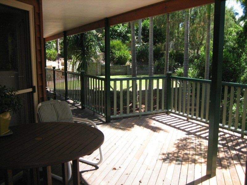 20 Mundurra Avenue, Ocean Shores NSW 2483