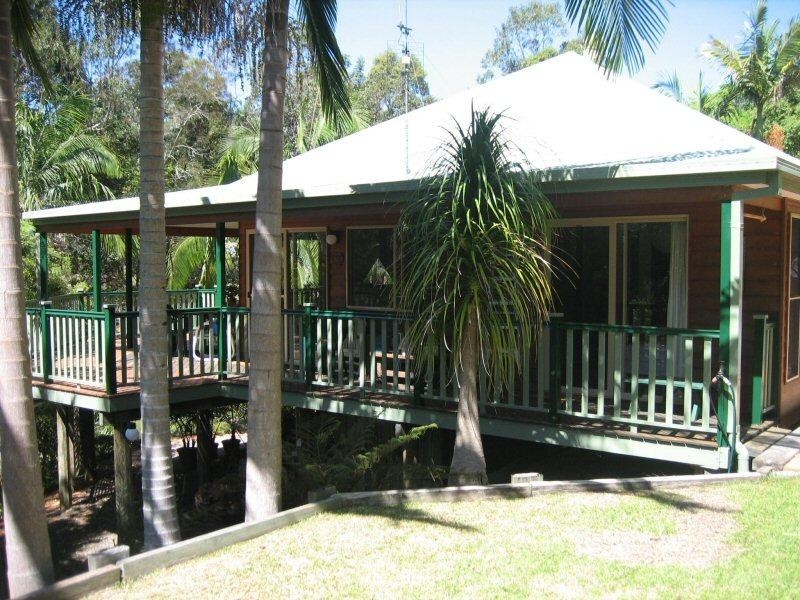 20 Mundurra Avenue, Ocean Shores NSW 2483