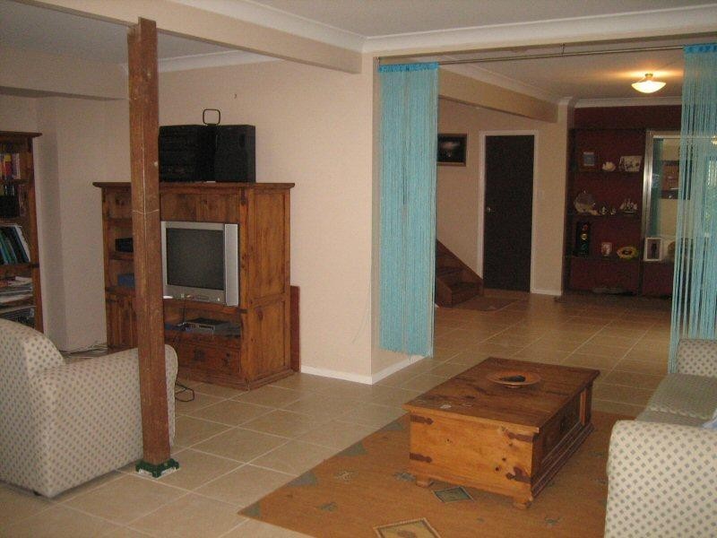 16 Gloria Street, South Golden Beach NSW 2483