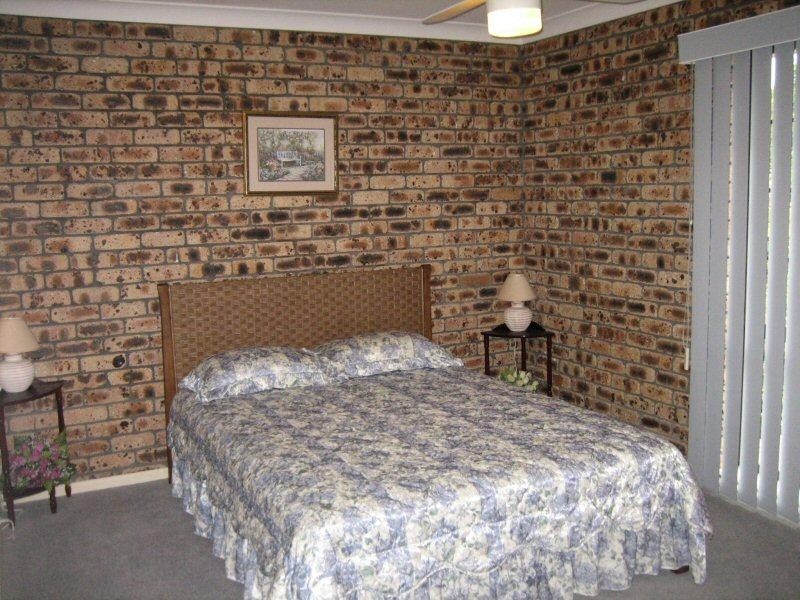 5 Wirree Drive, Ocean Shores NSW 2483