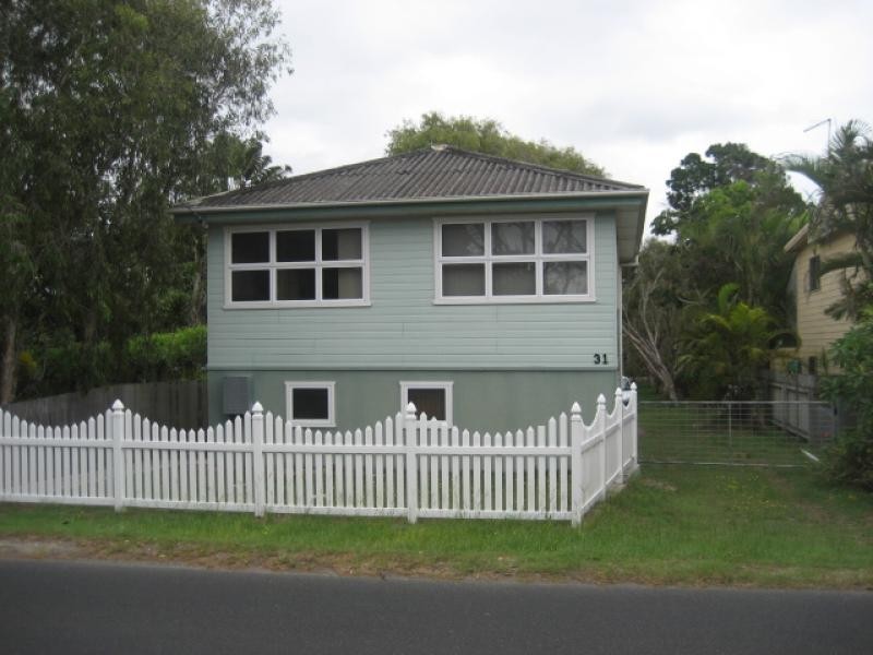 31 The Esplanade, New Brighton NSW 2483