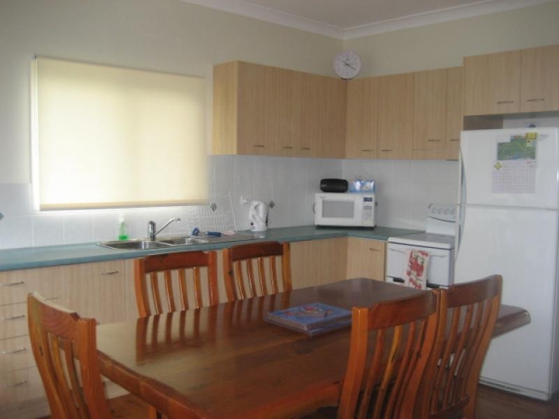 31 The Esplanade, New Brighton NSW 2483