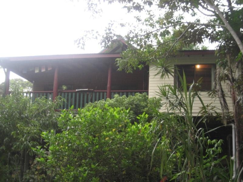 15 RAJAH ROAD, Ocean Shores NSW 2483