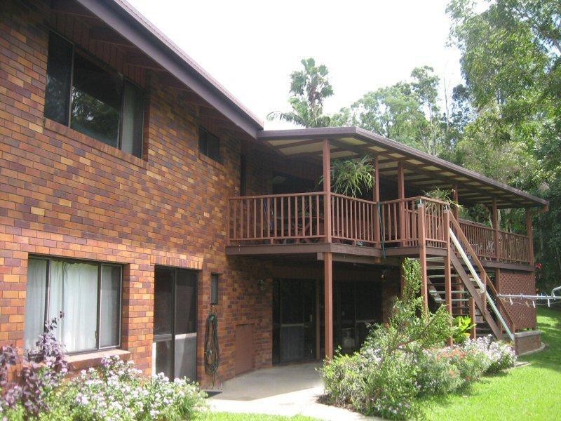 20 Warrambool Road, Ocean Shores NSW 2483