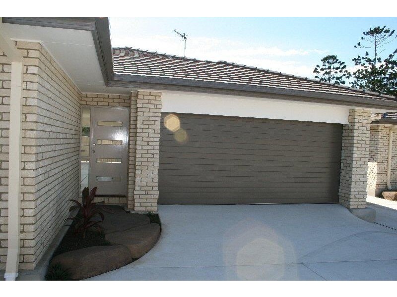 52 A Rajah Road, Ocean Shores NSW 2483