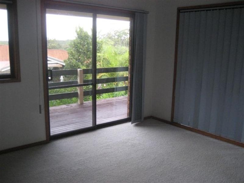 3 Banool Circuit, Ocean Shores NSW 2483