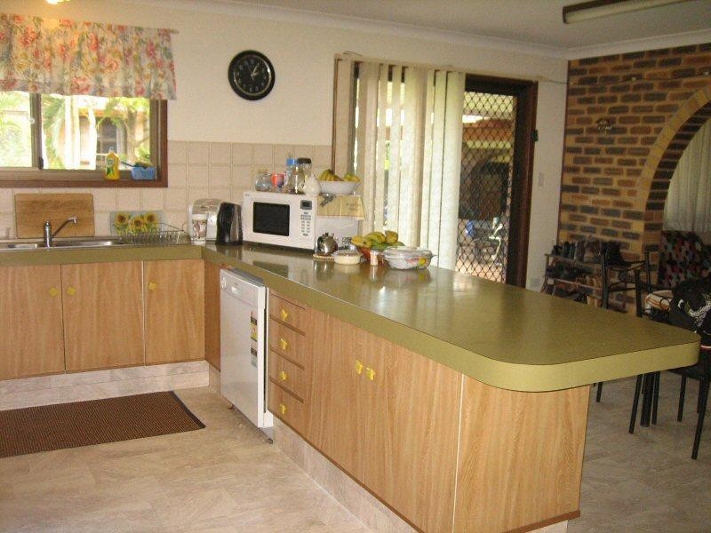 108 Balemo Drive, Ocean Shores NSW 2483