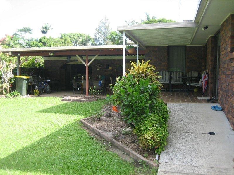 108 Balemo Drive, Ocean Shores NSW 2483