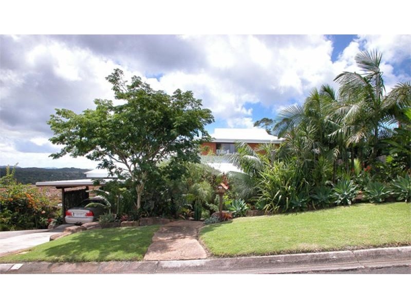 42 Tongarra Drive, Ocean Shores NSW 2483