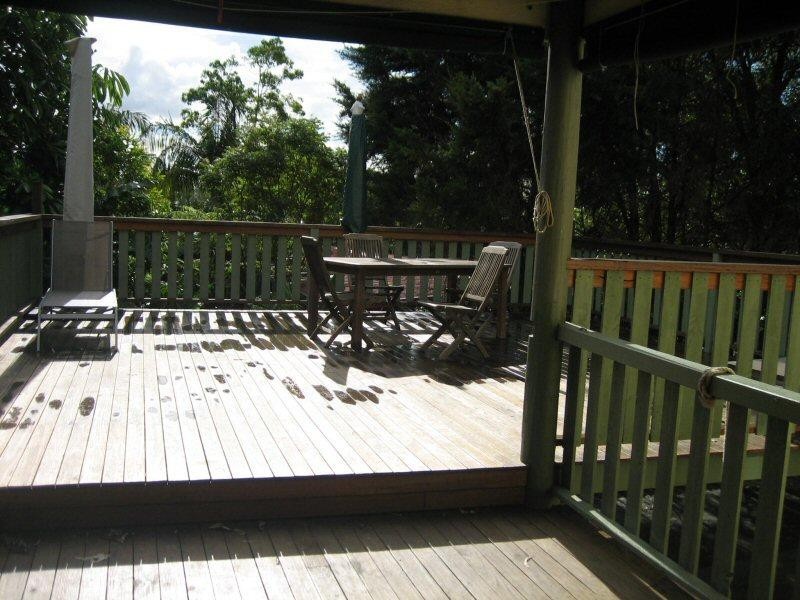 8 Yungarup Place, Ocean Shores NSW 2483
