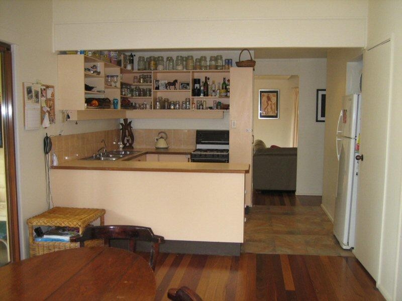 8 Yungarup Place, Ocean Shores NSW 2483