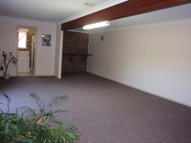 20 Narooma Drive, Ocean Shores NSW 2483