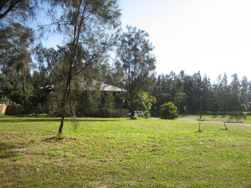 5 Canowindra Court, South Golden Beach NSW 2483