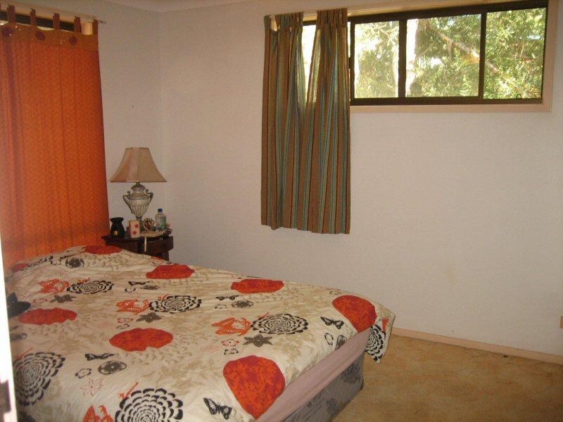 32 Gloria Street, South Golden Beach NSW 2483