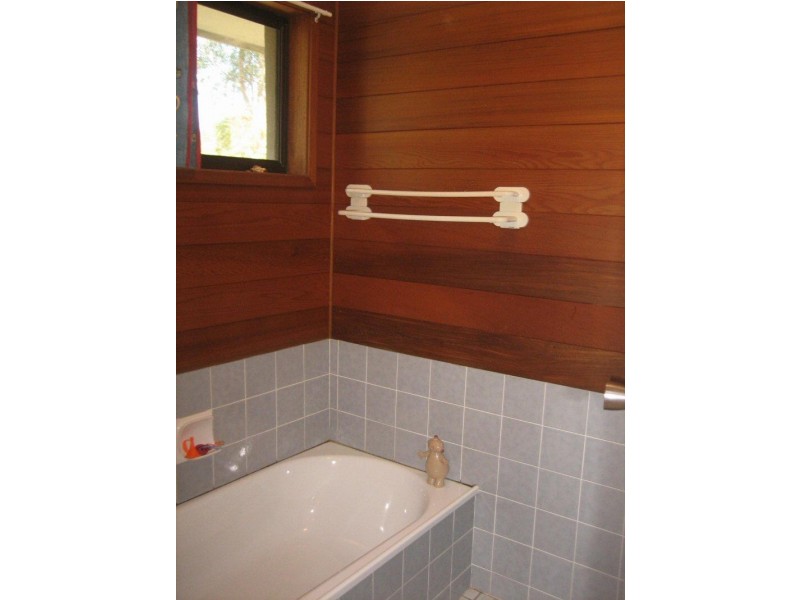 32 Gloria Street, South Golden Beach NSW 2483