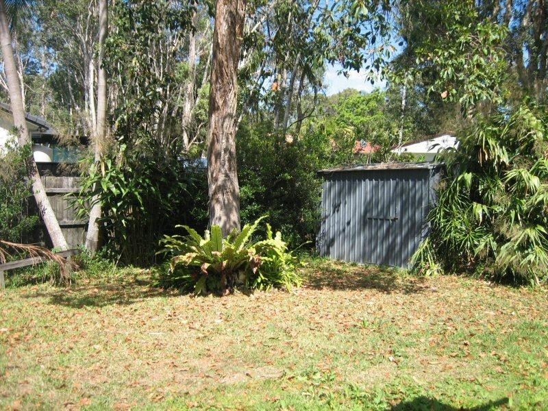 32 Gloria Street, South Golden Beach NSW 2483