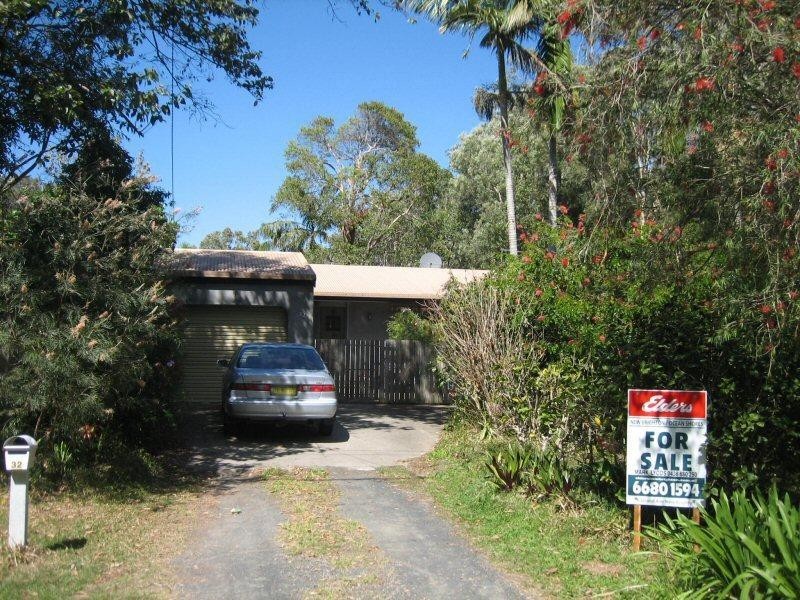 32 Gloria Street, South Golden Beach NSW 2483