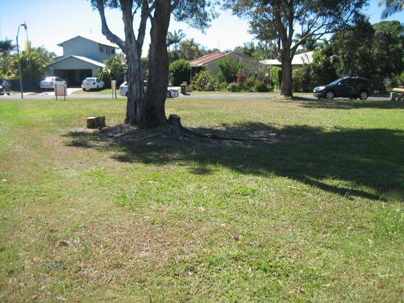 27 Natan Court, Ocean Shores NSW 2483