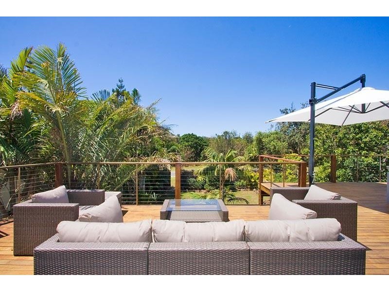 18 Pacific Esplanade, South Golden Beach NSW 2483