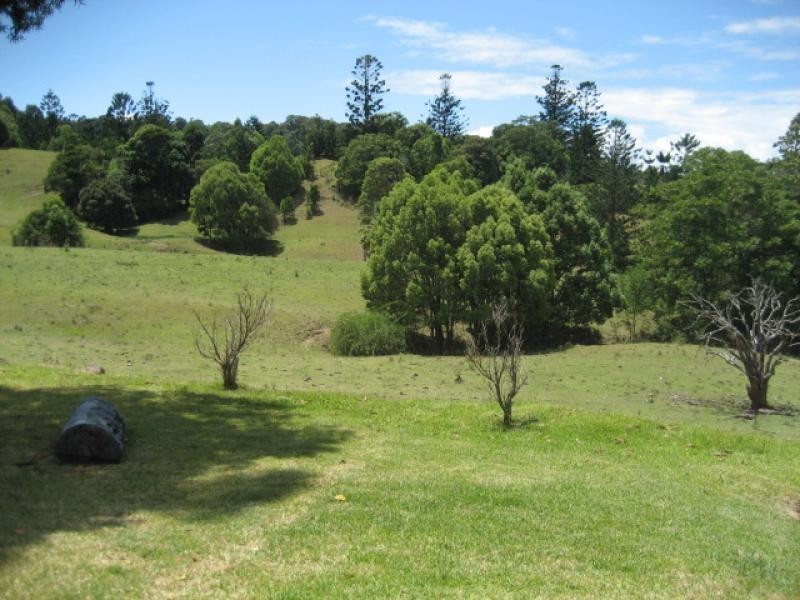 1 Chinamans Hill Road, Middle Pocket NSW 2483