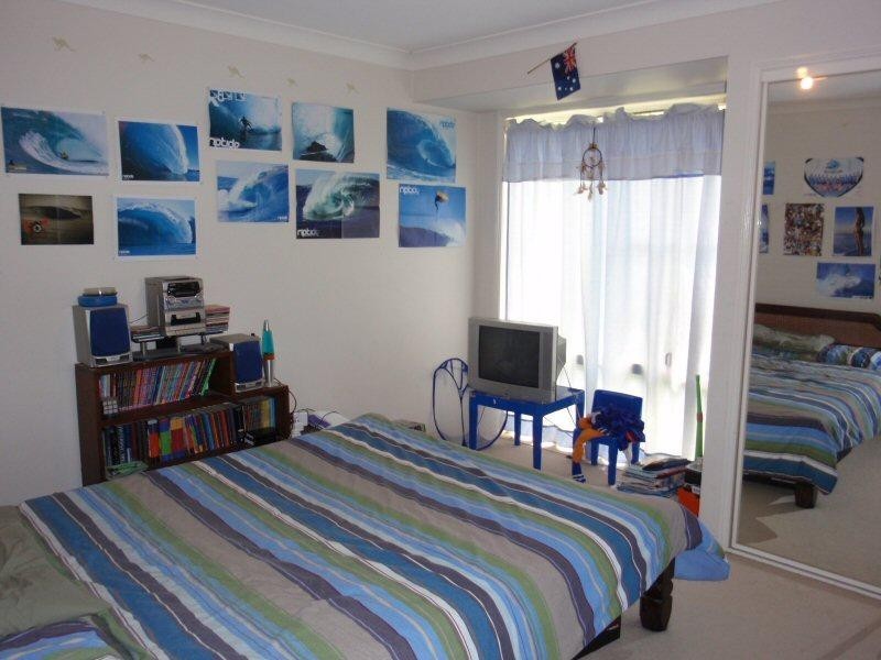 1 Ceron Court, Ocean Shores NSW 2483