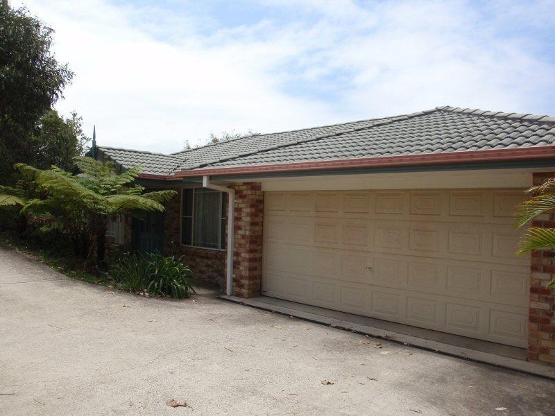 1 Ceron Court, Ocean Shores NSW 2483