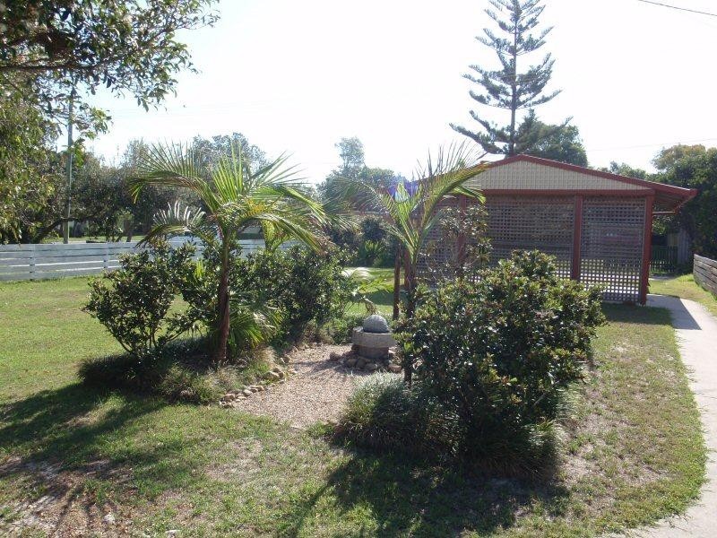 12 Pacific Esplanade, South Golden Beach NSW 2483