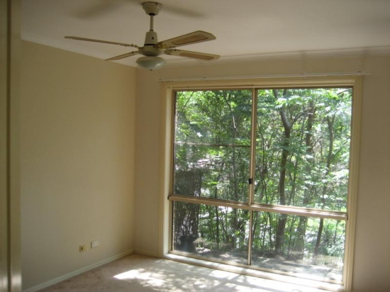 10 Aloota Crescent, Ocean Shores NSW 2483