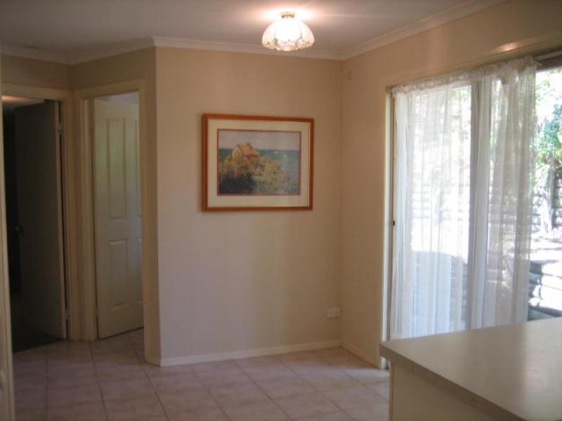 10 Aloota Crescent, Ocean Shores NSW 2483