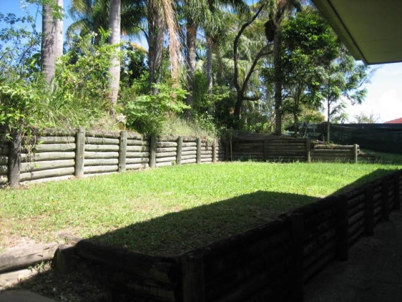 10 Aloota Crescent, Ocean Shores NSW 2483