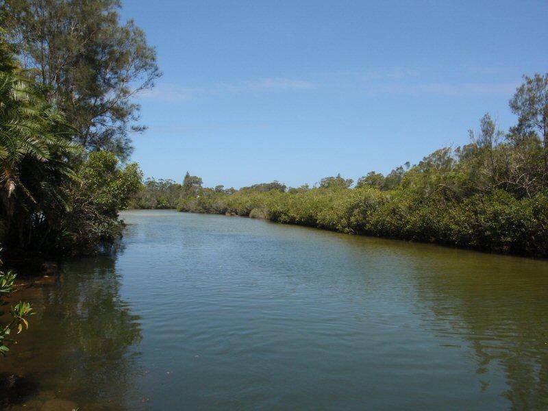 10 Casons Lane, New Brighton NSW 2483