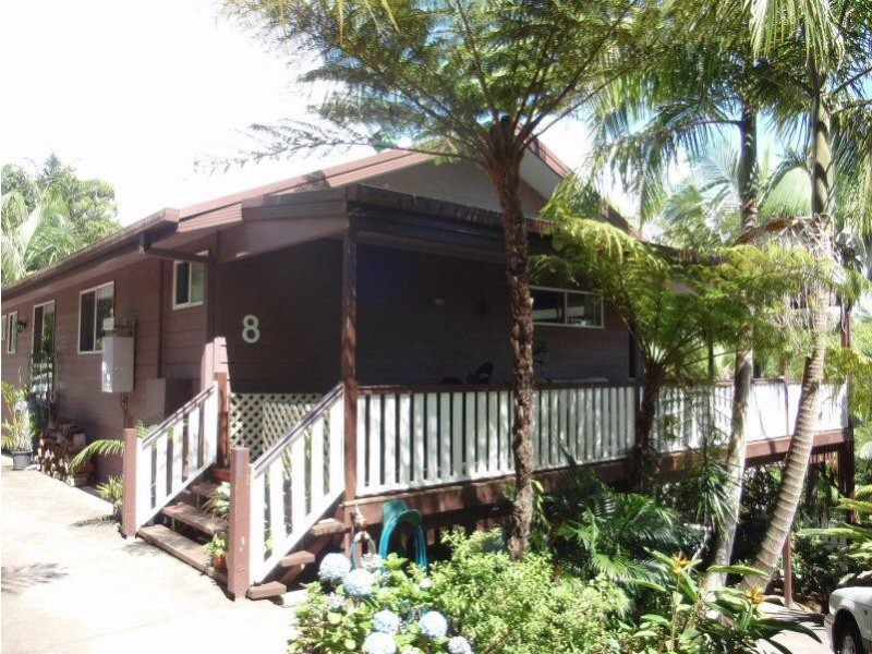 8 Kiyung Court, Ocean Shores NSW 2483